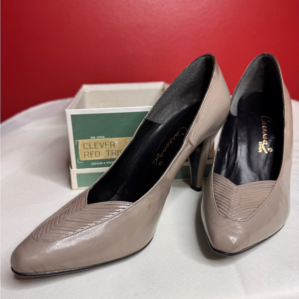 Elegant Taupe Heels